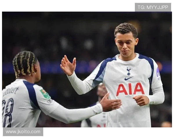 帕利尼亚:热刺诚意与教练信任促成转会 战术适配性是关键 帕利尼亚:热刺诚意与教练信任促成转会 战术适配性是关键